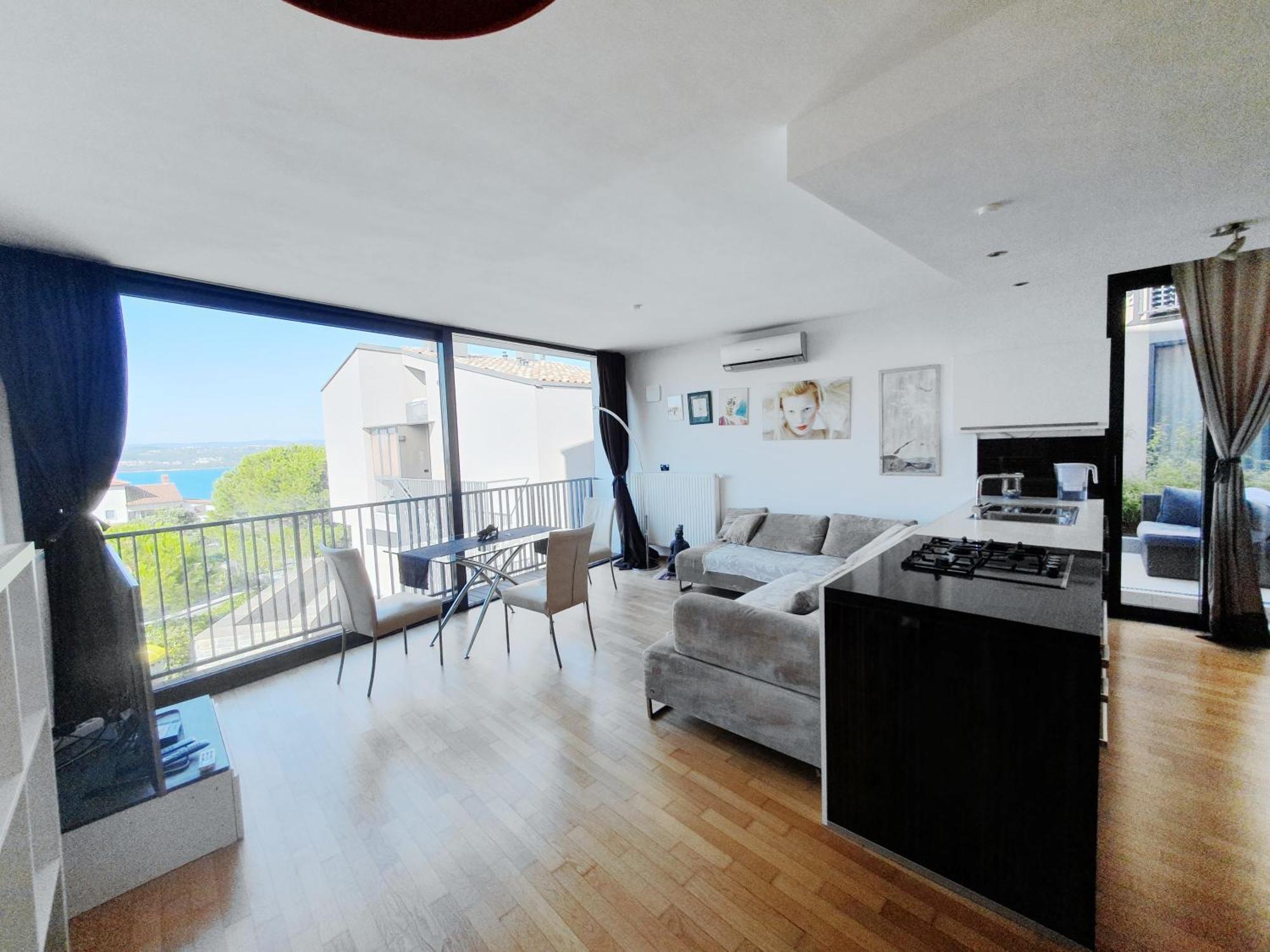 Bella Vista Lux Apartment With Private Terace Koper Zewnętrze zdjęcie