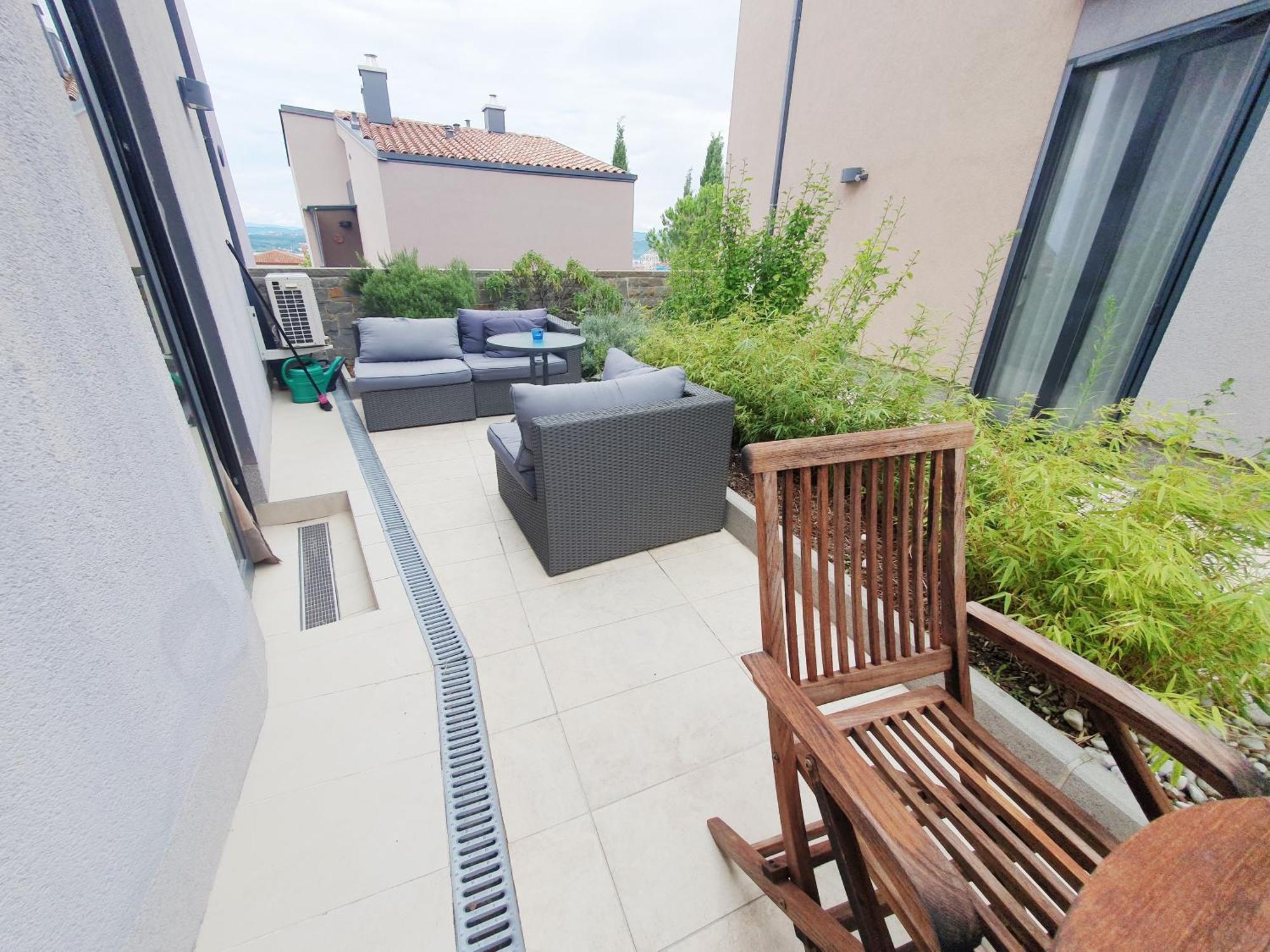 Bella Vista Lux Apartment With Private Terace Koper Zewnętrze zdjęcie